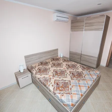 Bayview Apartment Burgas